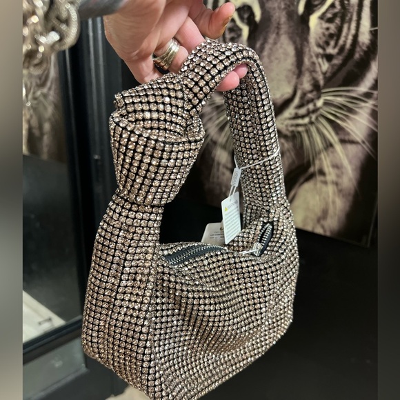 🔥URBAN EXPRESSIONS CHAMPAGNE/PINK RHINESTONE SPARKLY KNOTTED SHOULDER BAG🔥NWT - Picture 10 of 13